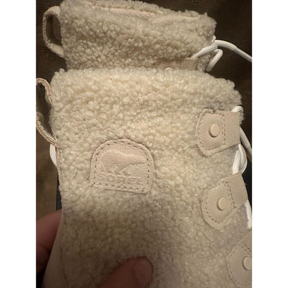 New Sorel Women's Explorer Next Joan Cozy Winter Boot Size 7 Small Glue Stain - Picture 8 of 11